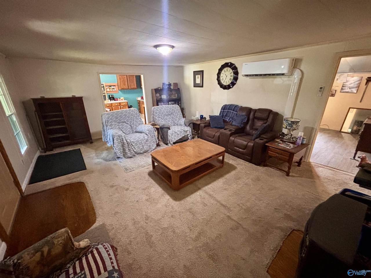 https://bt-photos.global.ssl.fastly.net/nalmls/1280_boomver_1_21920143-2.jpg