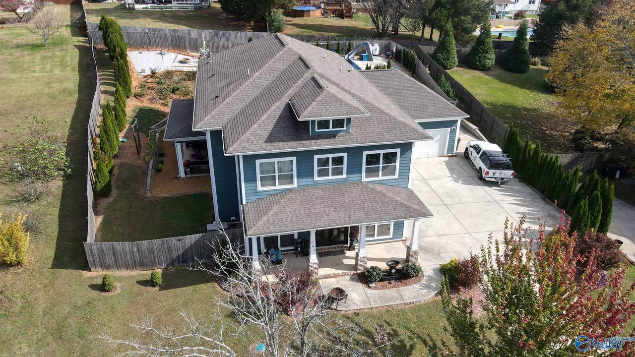 862 Highland Drive - Photo 1