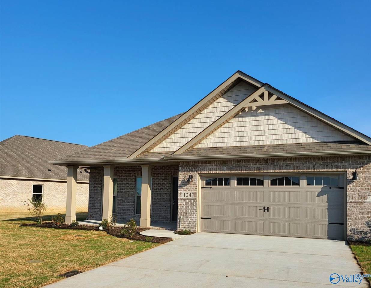 124 Keller Drive - Photo 1
