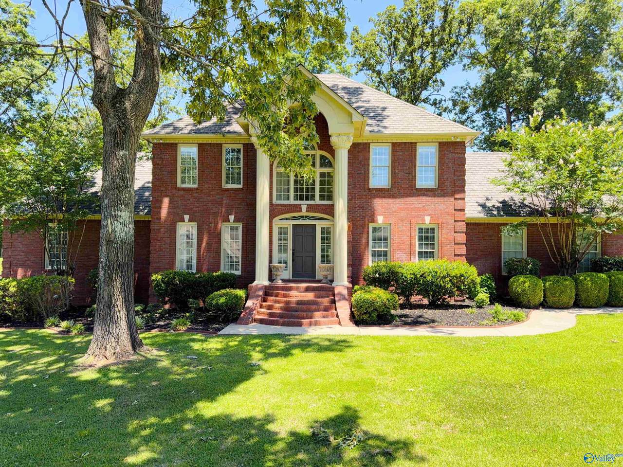 1503 Magnolia Drive - Photo 1