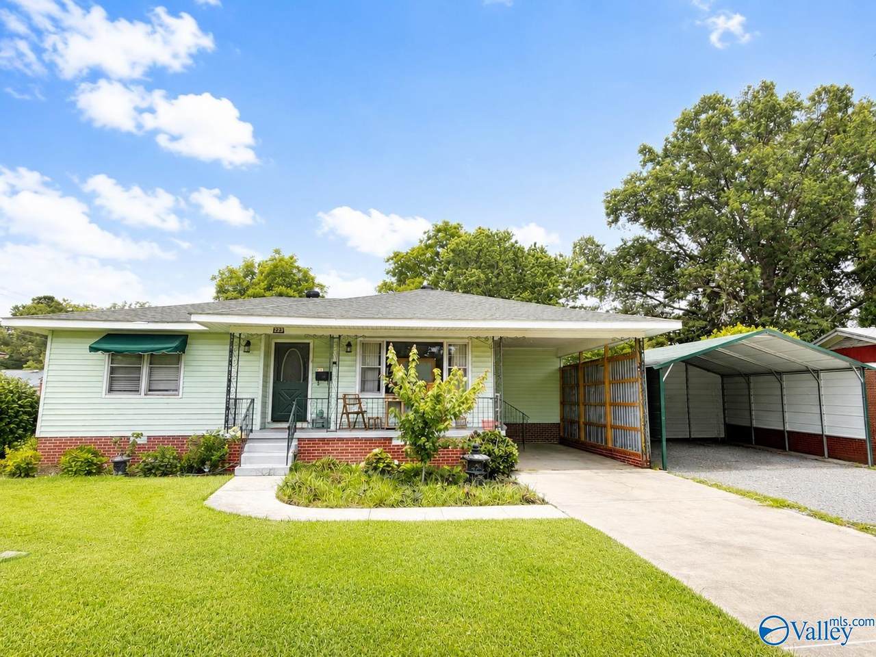 1220 Sizemore Street - Photo 1