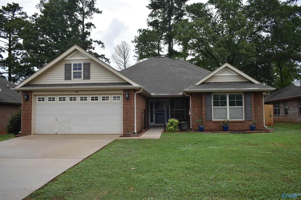 142 Fields Pond Drive - Photo 1