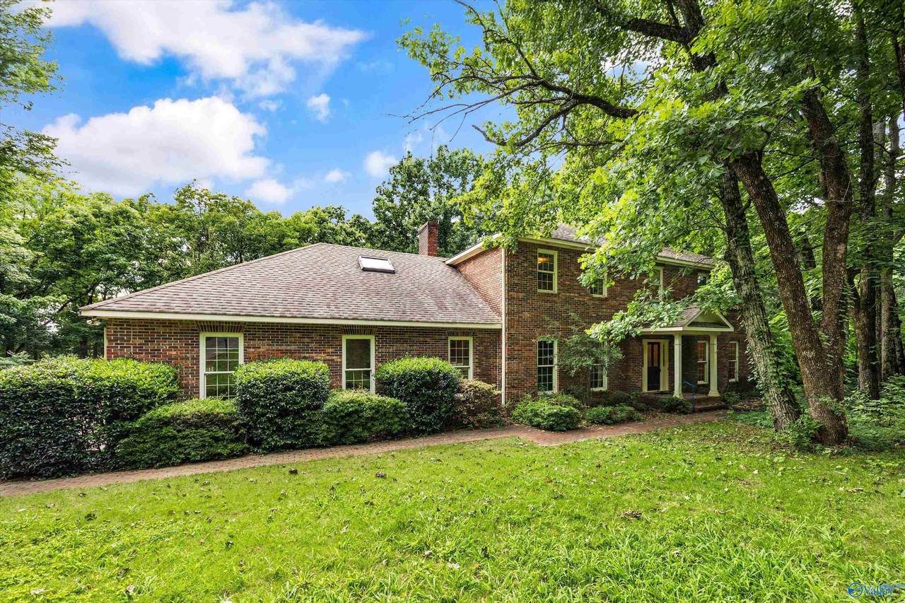 2702 Boulder Circle - Photo 1