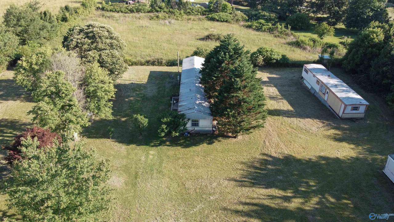 https://bt-photos.global.ssl.fastly.net/nalmls/1280_boomver_1_21920387-2.jpg