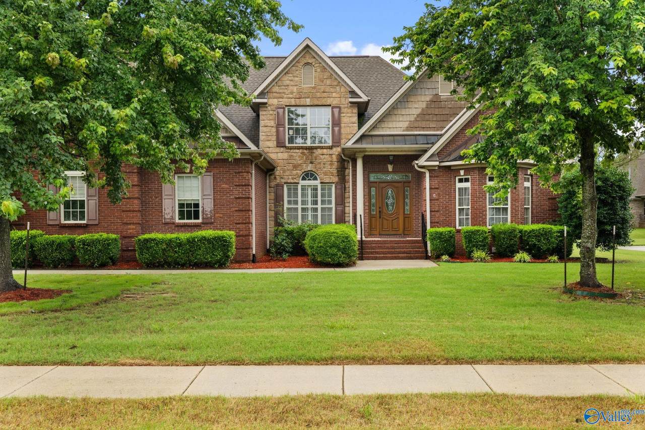 205 Gaston Drive - Photo 1