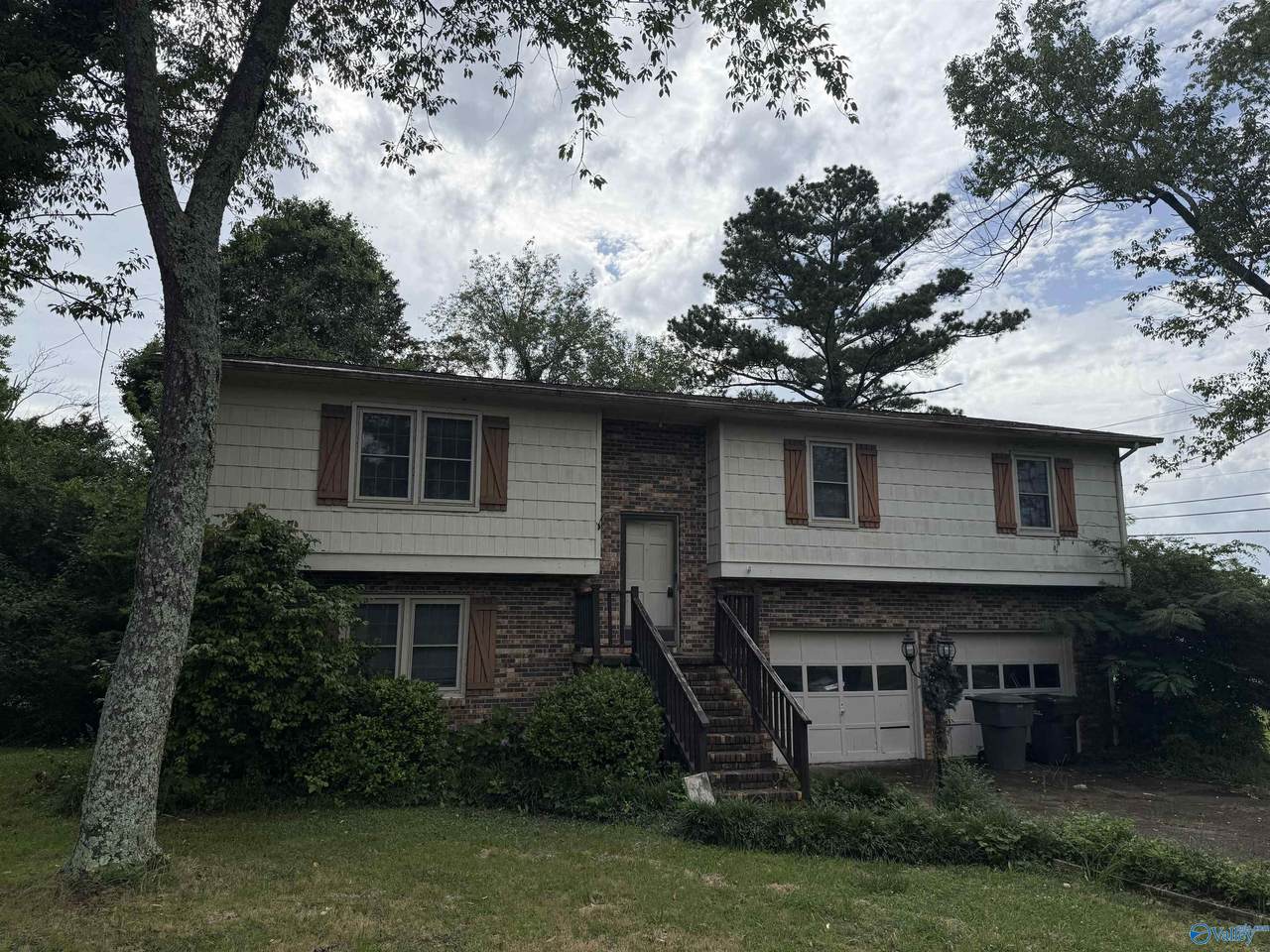 18 Sherwood Drive - Photo 1