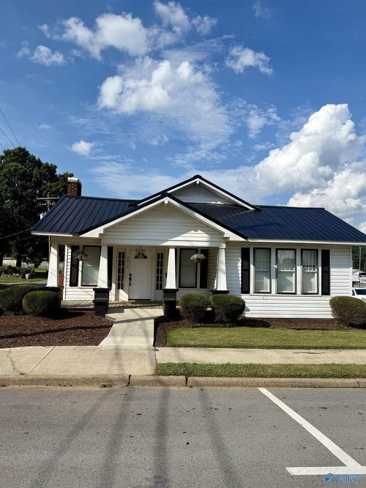 2312 Loveless Street - Photo 1