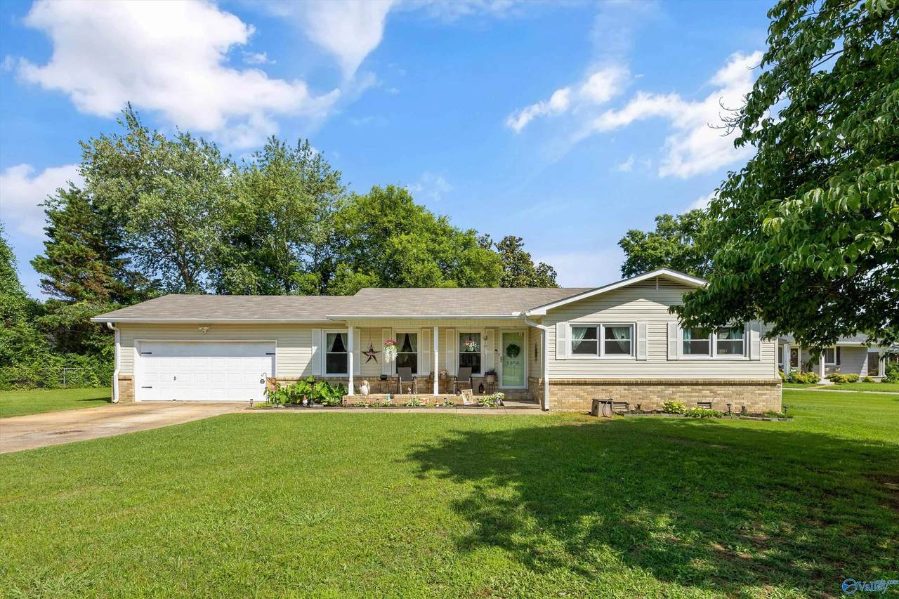 2050 English Drive - Photo 1