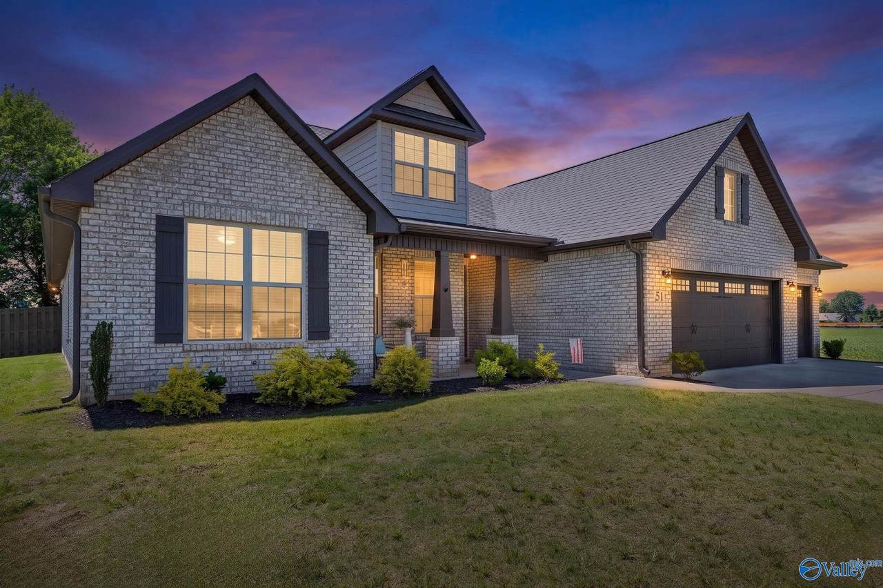 51 Yorkshire Lane - Photo 1
