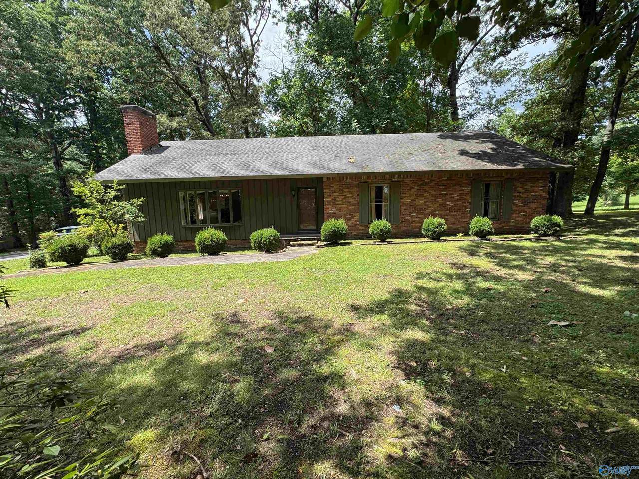 1319 Byron Avenue - Photo 1