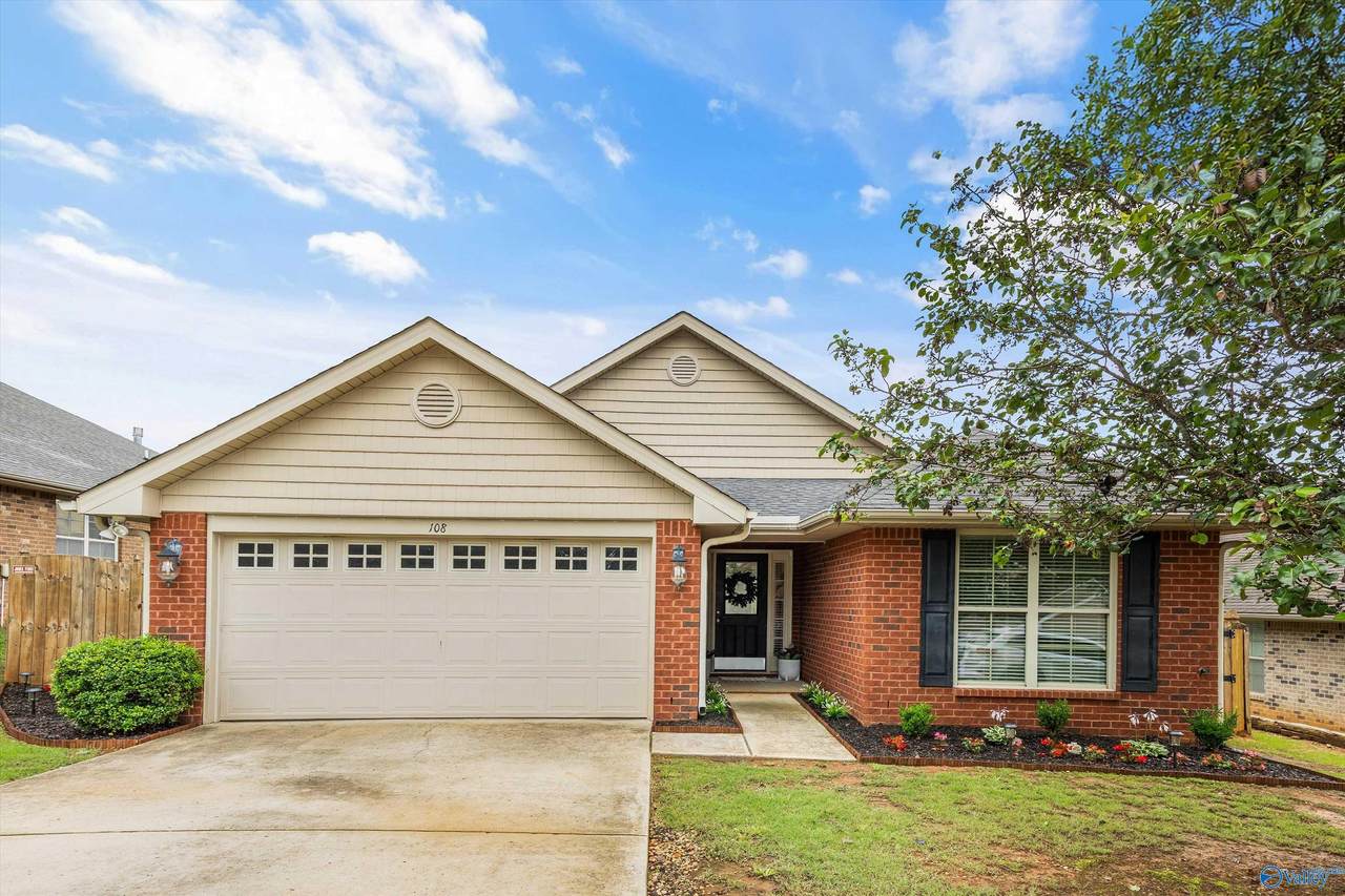 108 Oak Shade Drive - Photo 1