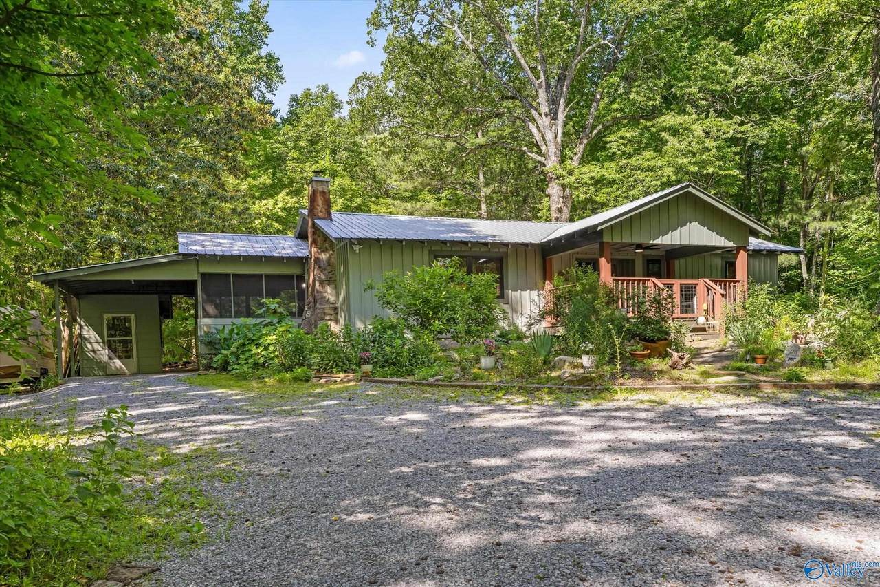 318 Cutler Avenue - Photo 1