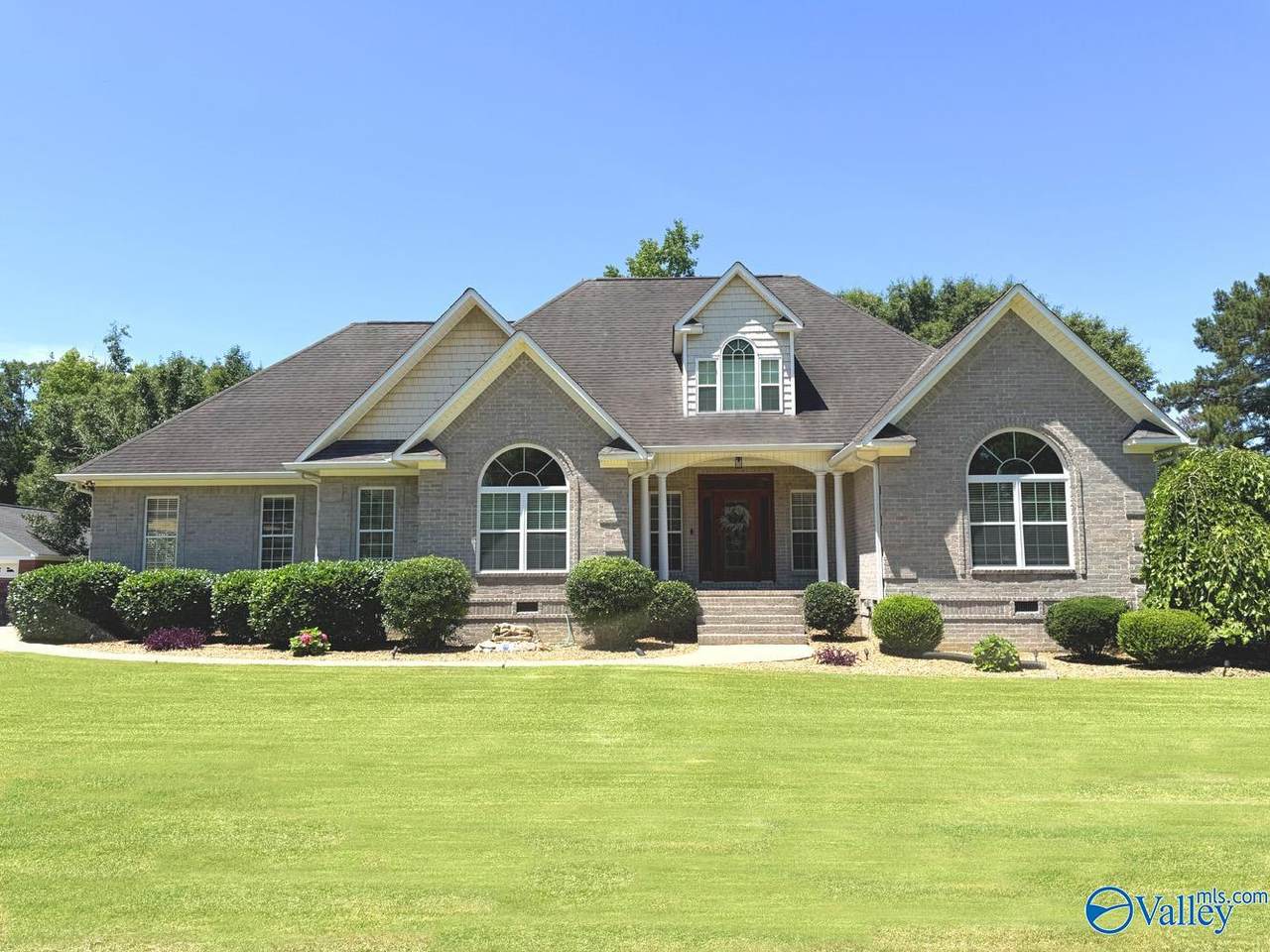 2890 Buckhaven Drive - Photo 1