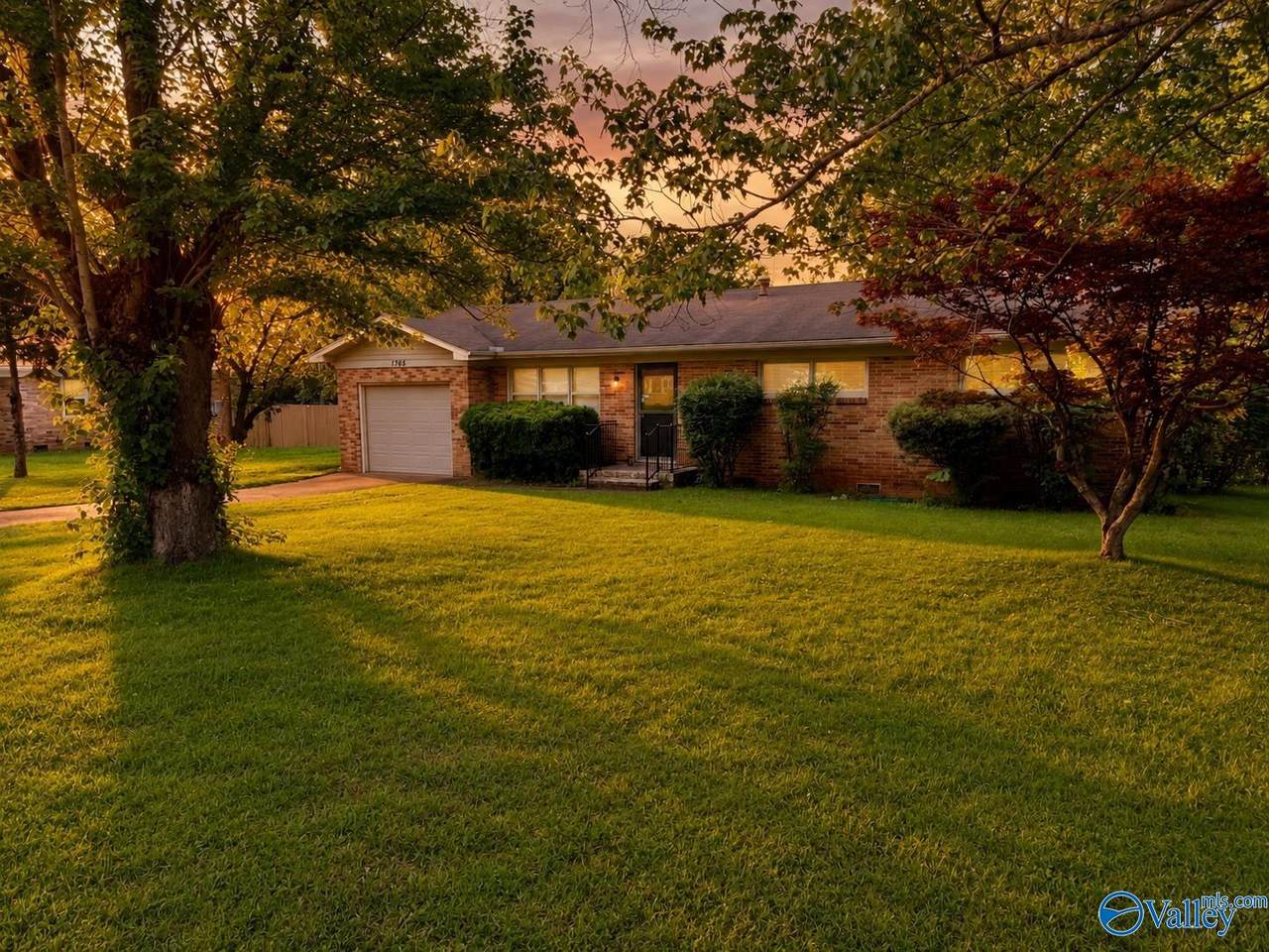 1706 Club View Drive - Photo 1