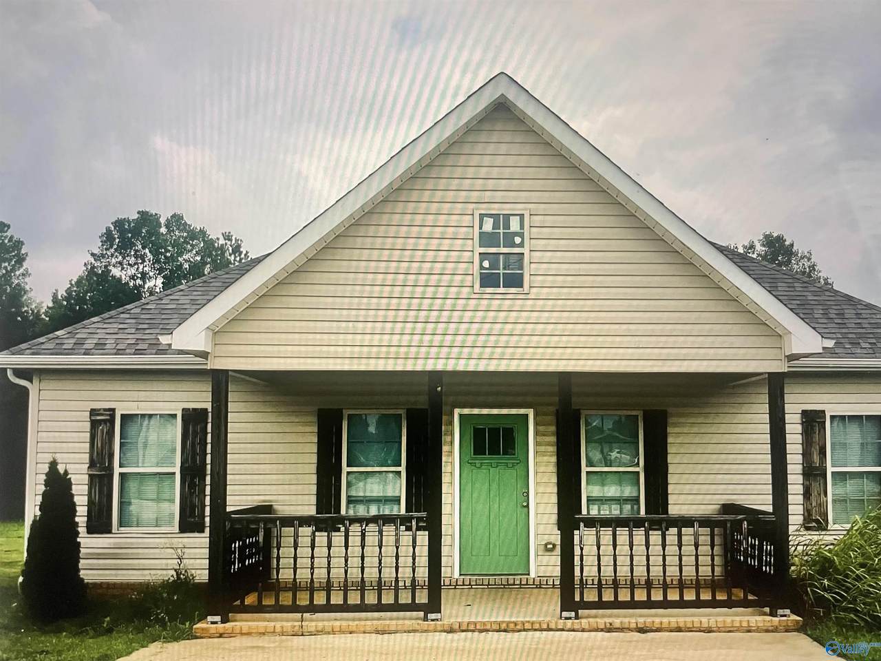 96 Spring Valley Drive - Photo 1