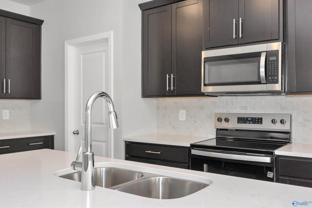 125 Gypsy Way - Photo 1
