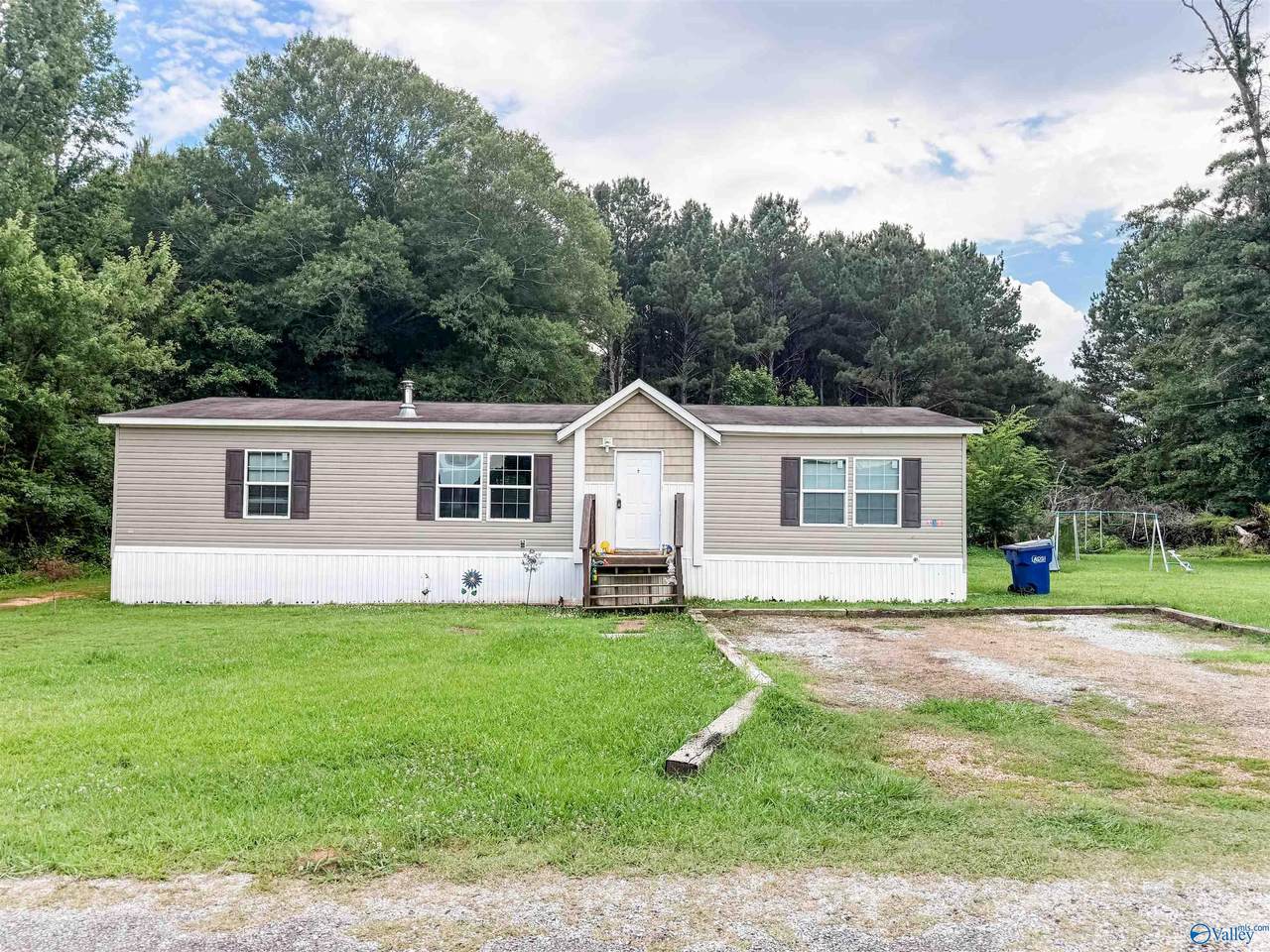 2983 Kershaw Quarters Road - Photo 1