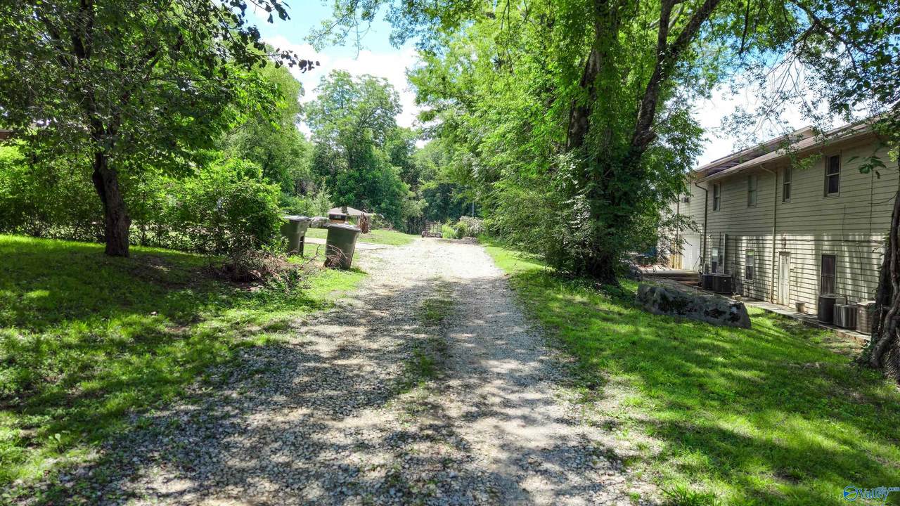 https://bt-photos.global.ssl.fastly.net/nalmls/1280_boomver_1_21921260-2.jpg