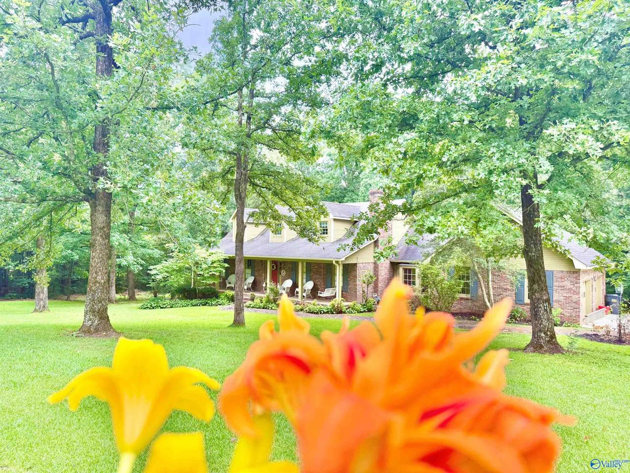 https://bt-photos.global.ssl.fastly.net/nalmls/1280_boomver_1_21921587-2.jpg