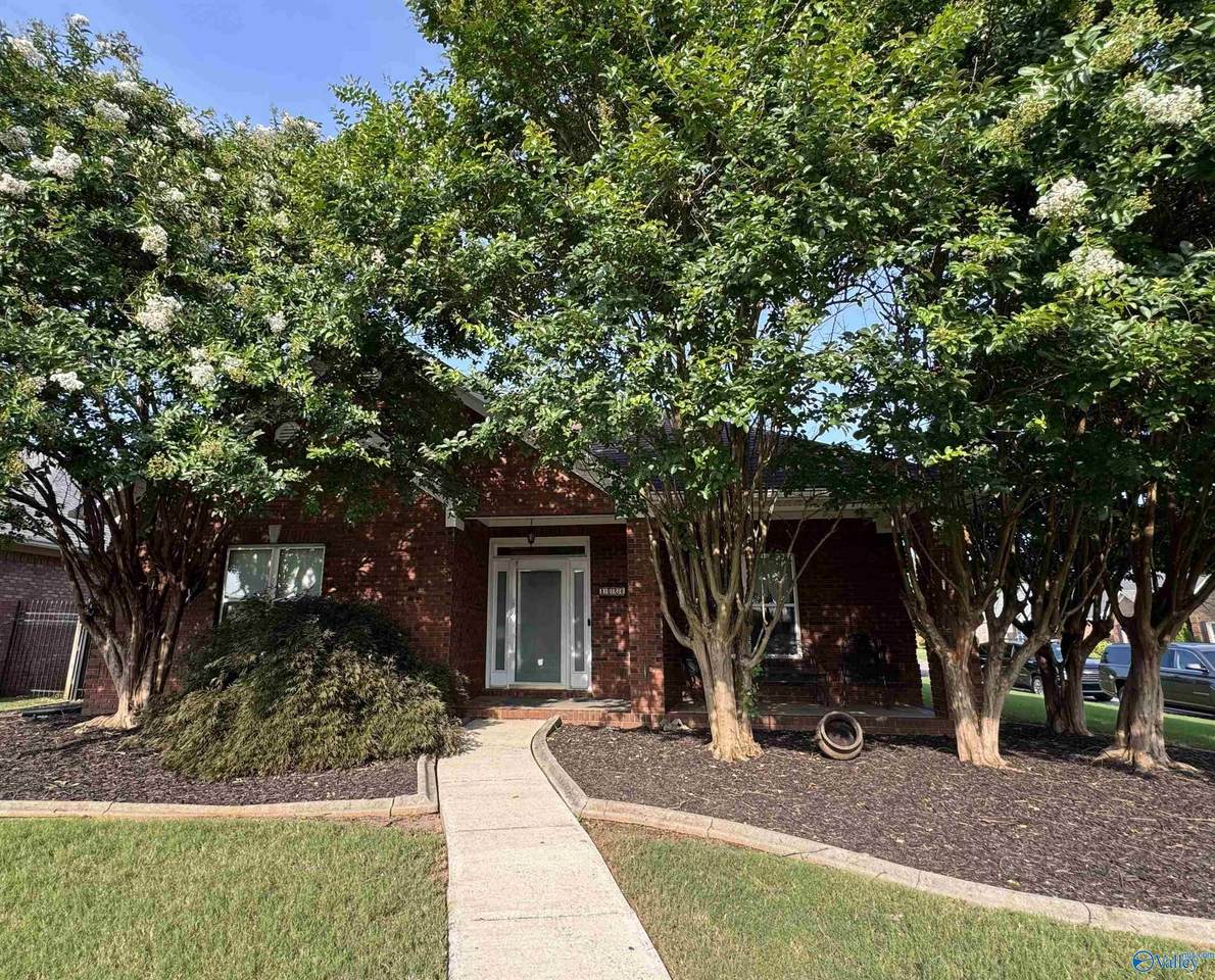 1020 Brookshire Lane - Photo 1