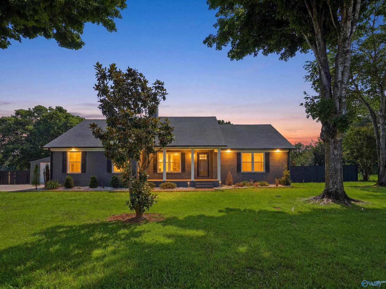 105 Hazelwood Drive - Photo 1