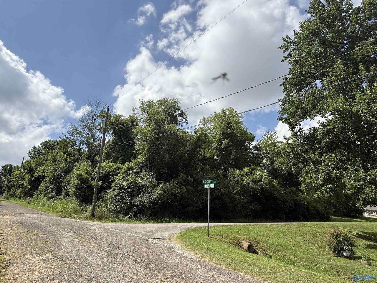0.47 acres South Court - Photo 1