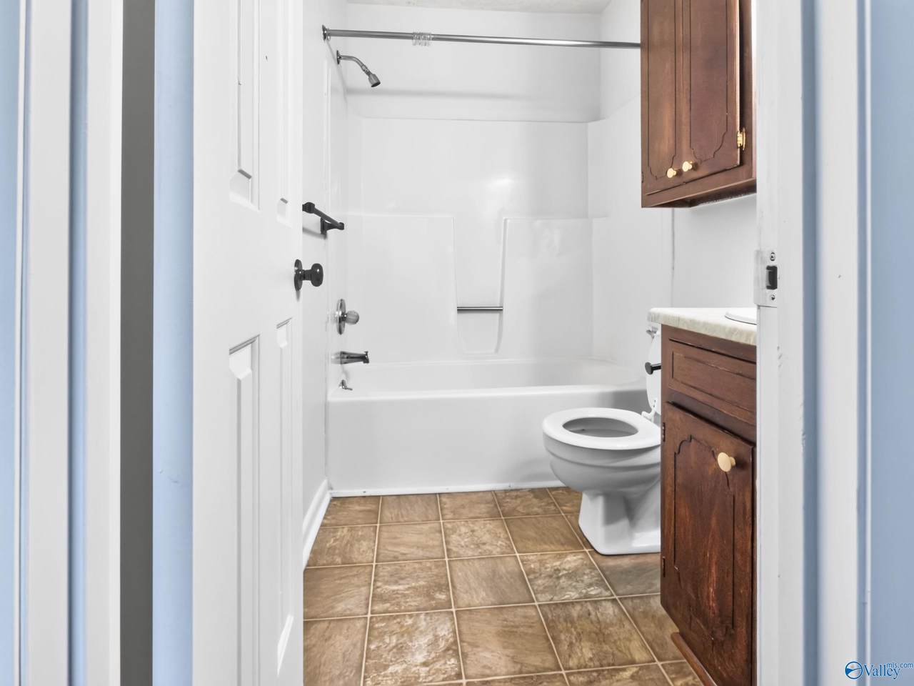 https://bt-photos.global.ssl.fastly.net/nalmls/1280_boomver_1_21922741-2.jpg