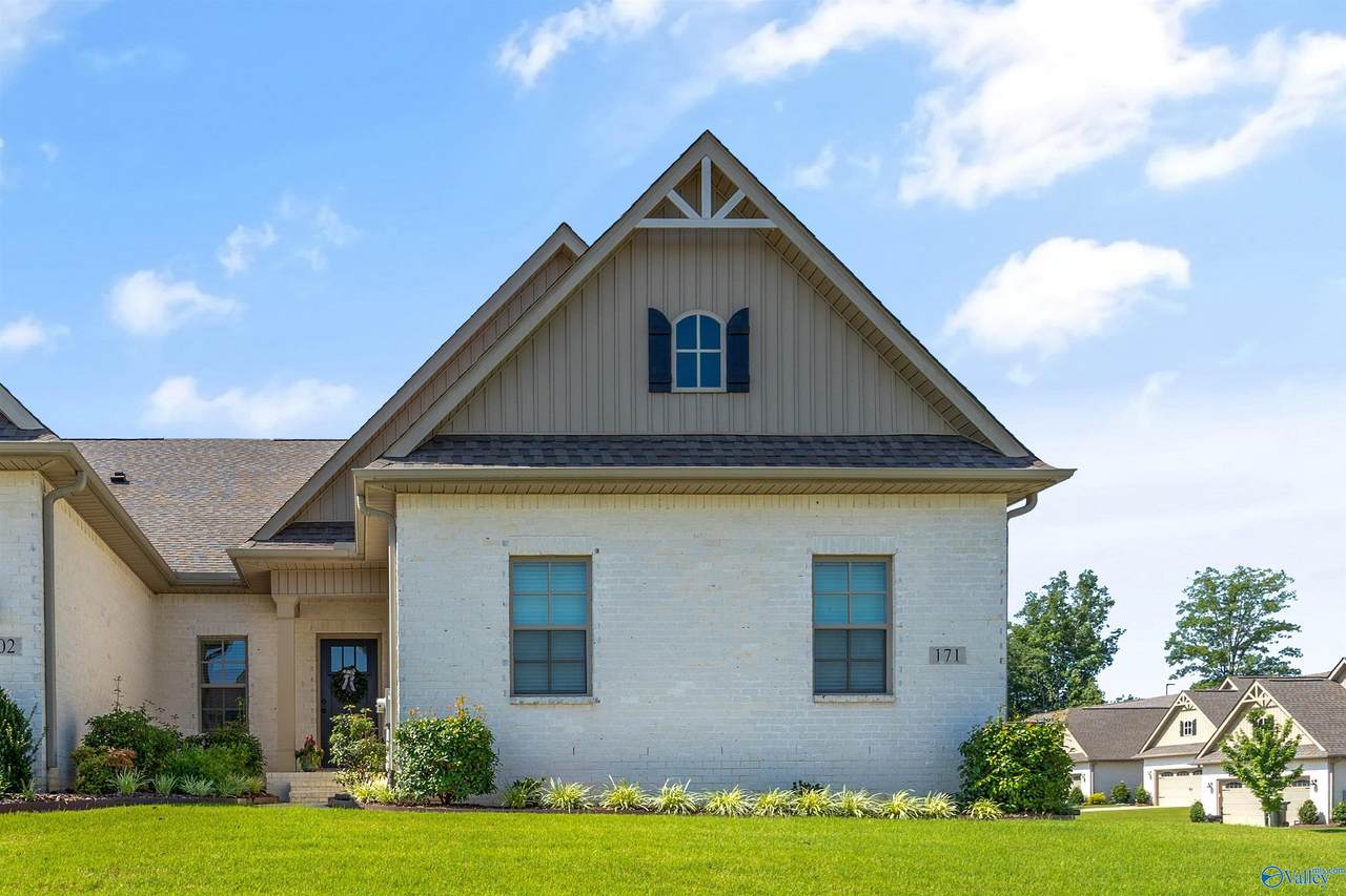 171 John Deere Way - Photo 1
