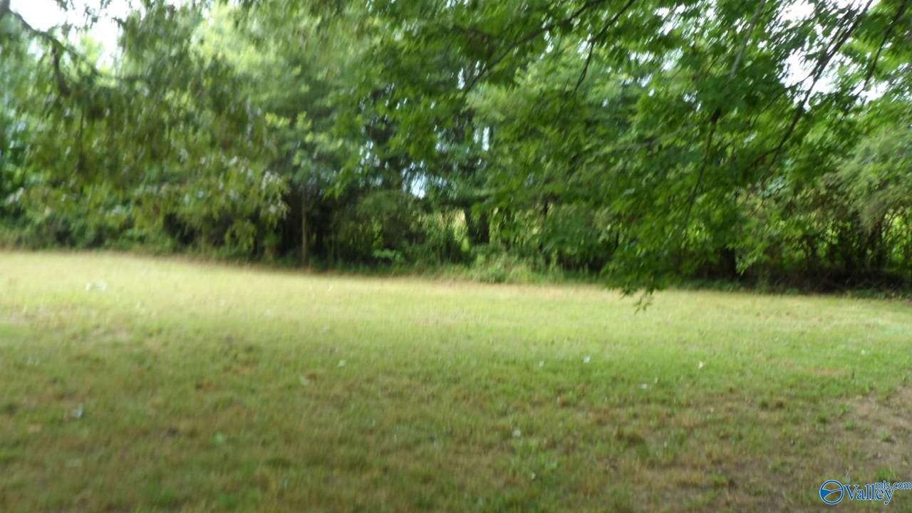 https://bt-photos.global.ssl.fastly.net/nalmls/1280_boomver_1_21922776-2.jpg