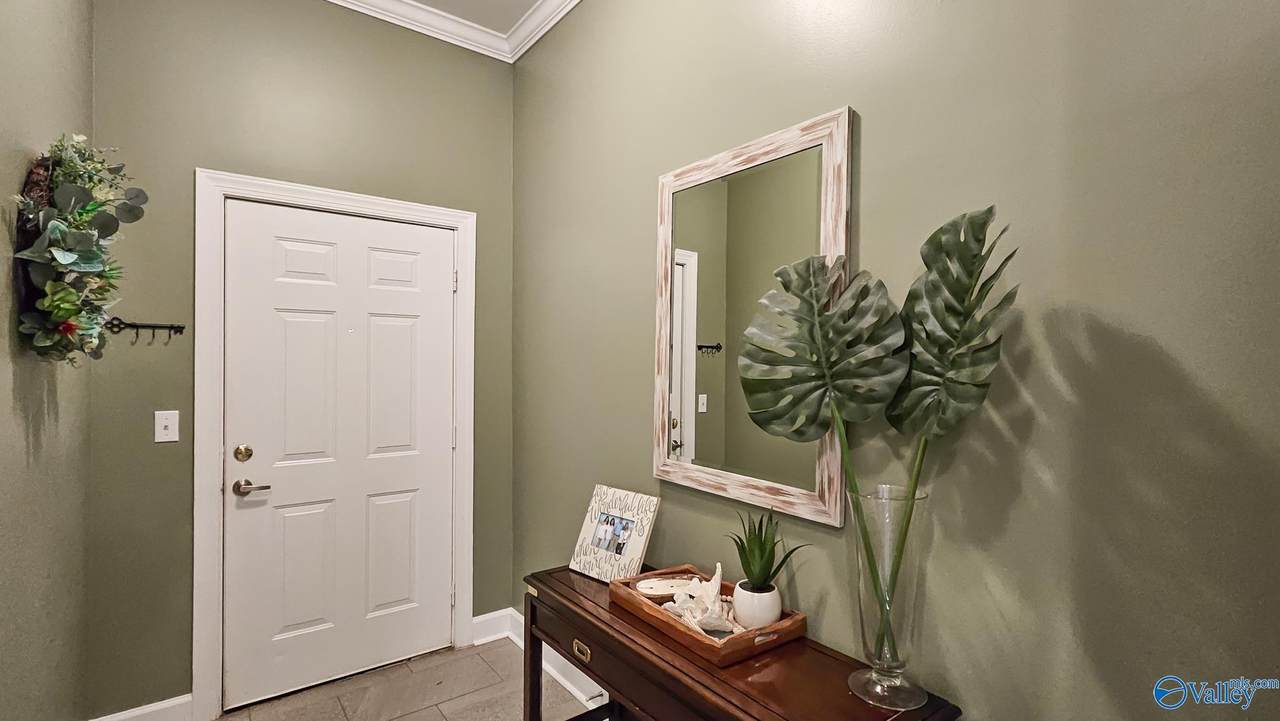 https://bt-photos.global.ssl.fastly.net/nalmls/1280_boomver_1_21922848-2.jpg