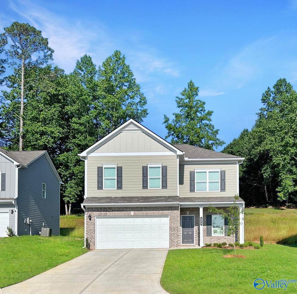 345 Emma Way - Photo 1