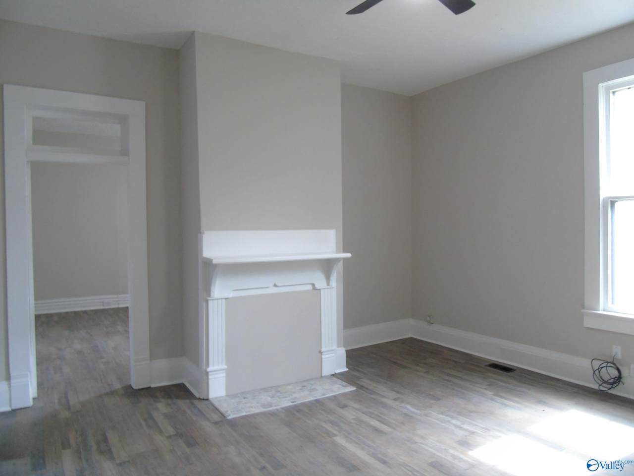 https://bt-photos.global.ssl.fastly.net/nalmls/1280_boomver_2_21923026-2.jpg