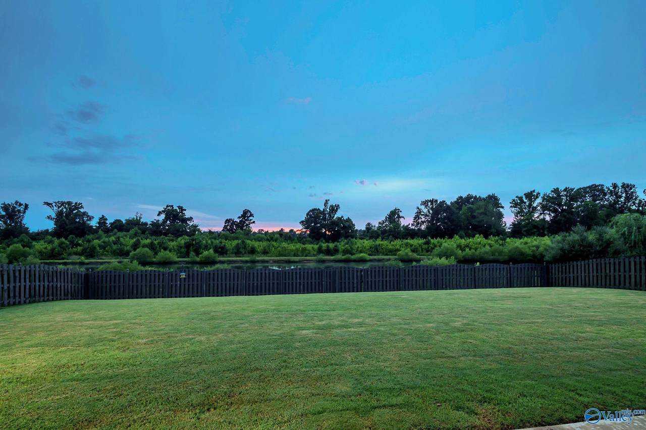 https://bt-photos.global.ssl.fastly.net/nalmls/1280_boomver_1_21923032-2.jpg