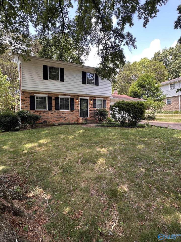 1909 Capri Drive - Photo 1