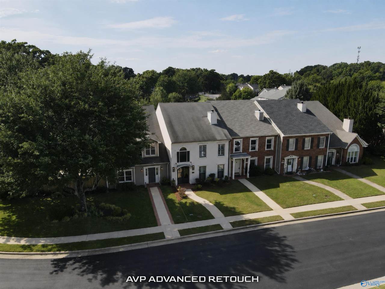 1625 River Bend Place - Photo 1