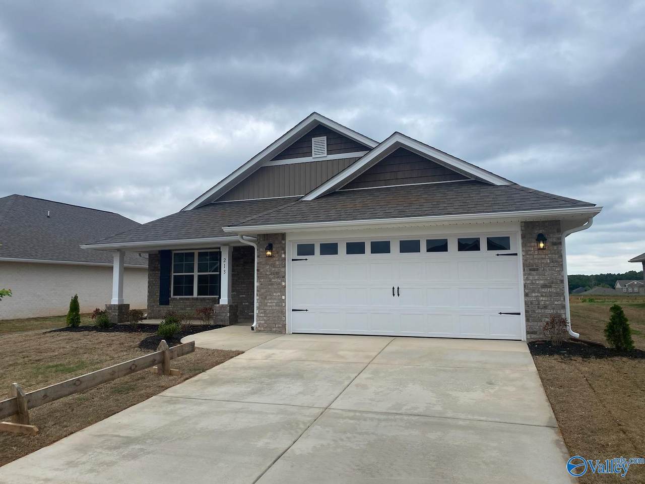 213 Alonzo Toney Drive - Photo 1