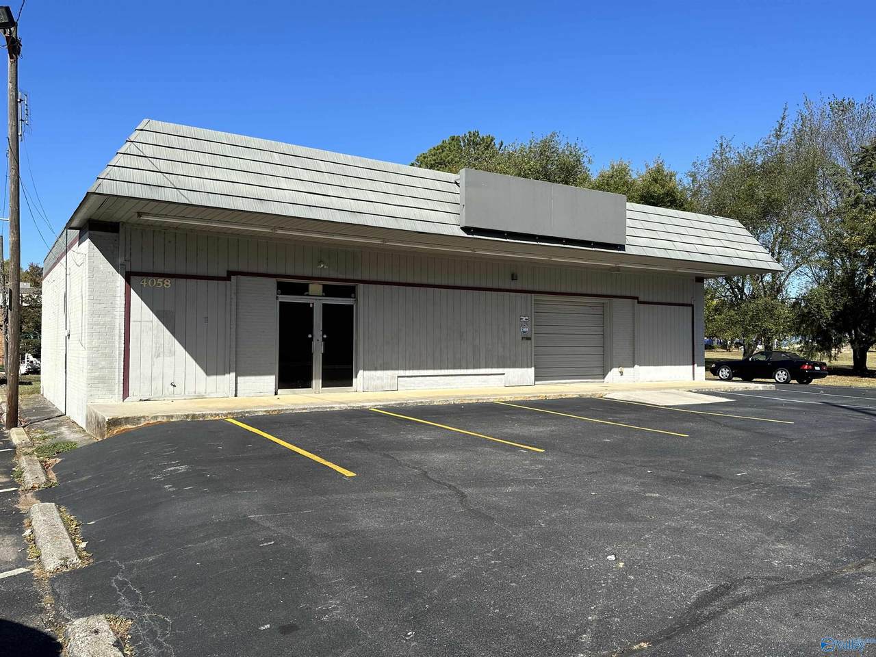 4058 Memorial Parkway South - Photo 1