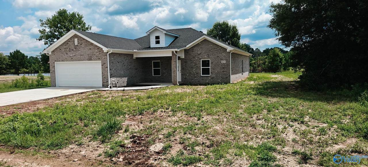 621 County Road 487 - Photo 1