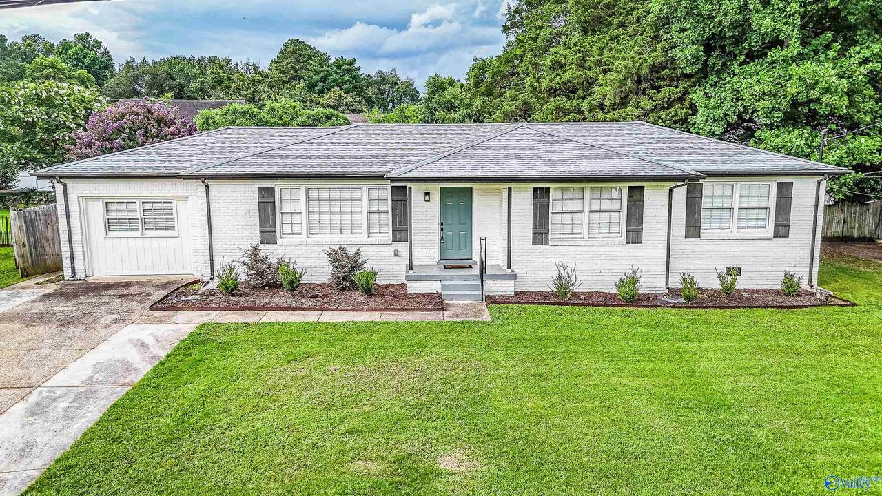 307 Meadowbrook Drive - Photo 1