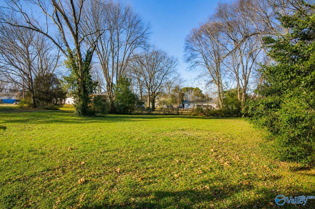 2704 Dawson Circle - Photo 1