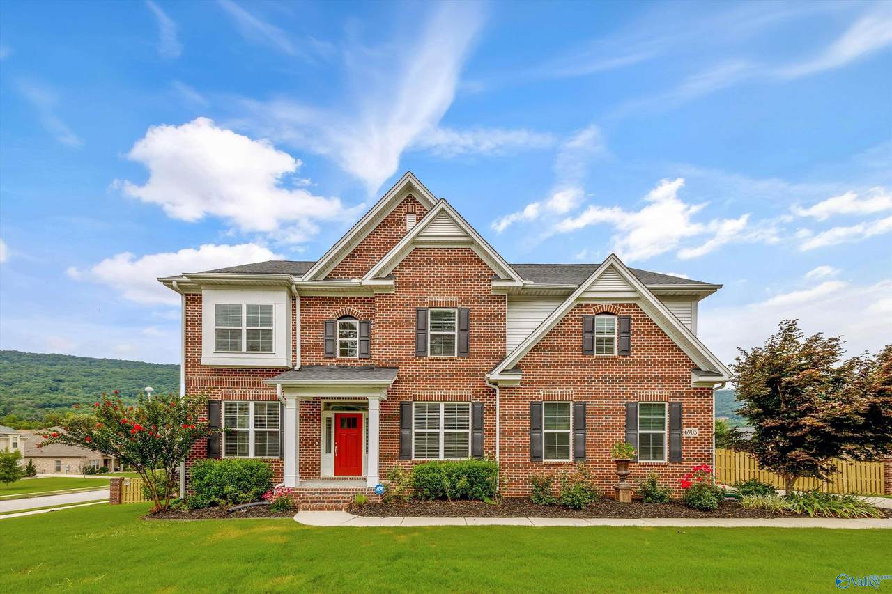 6905 Ridge Pointe Drive - Photo 1