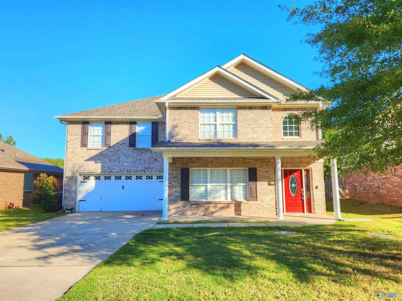 103 Harness Drive - Photo 1
