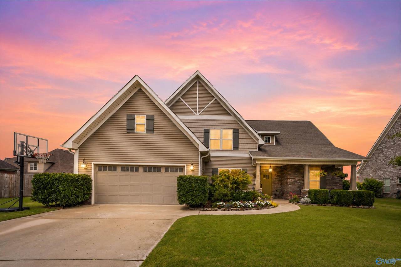 204 Coral Court - Photo 1