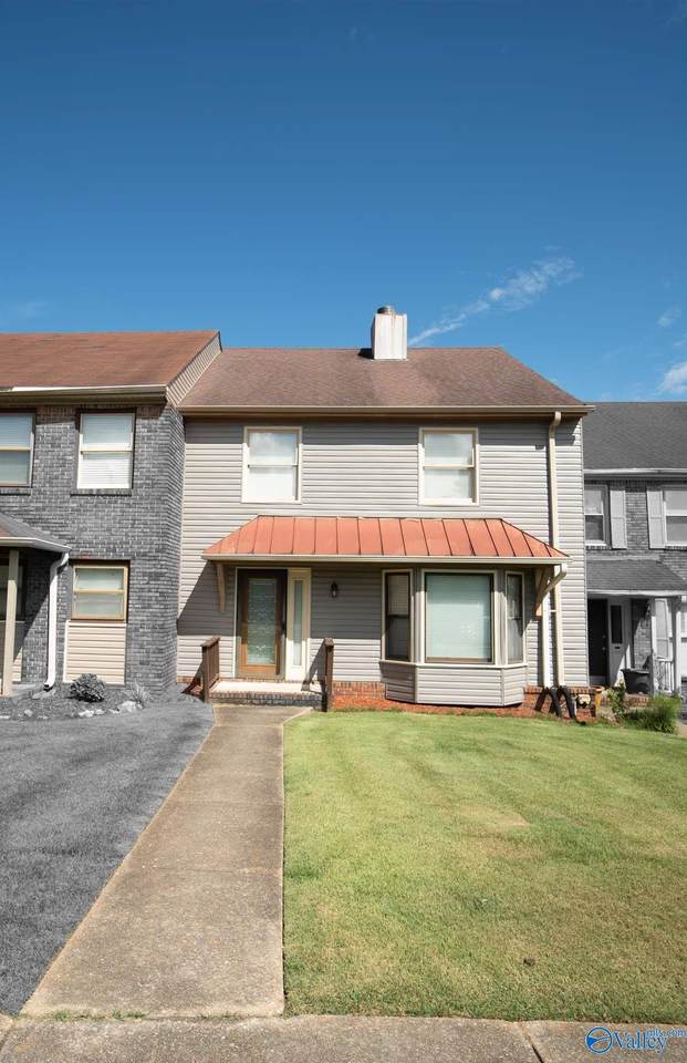 203 Cedar View Court - Photo 1