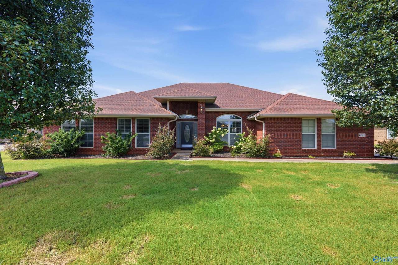 651 Summer Cove Circle - Photo 1