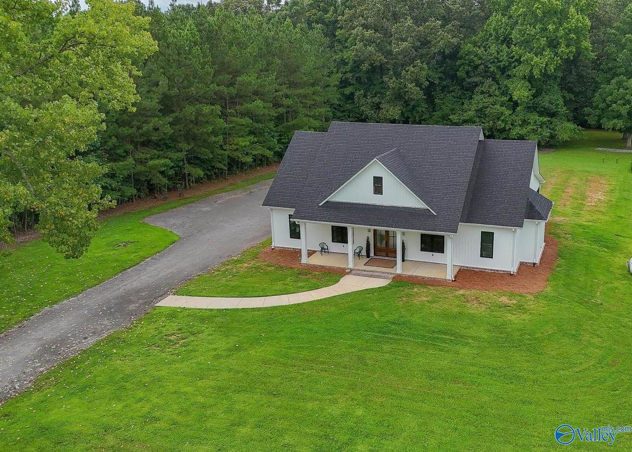 4395 Barkley Bridge Road - Photo 1