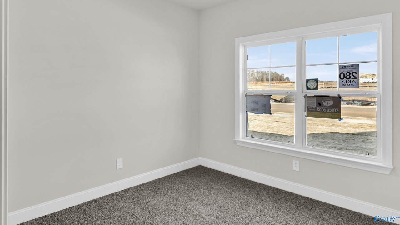 https://bt-photos.global.ssl.fastly.net/nalmls/1280_boomver_1_21924277-3.jpg