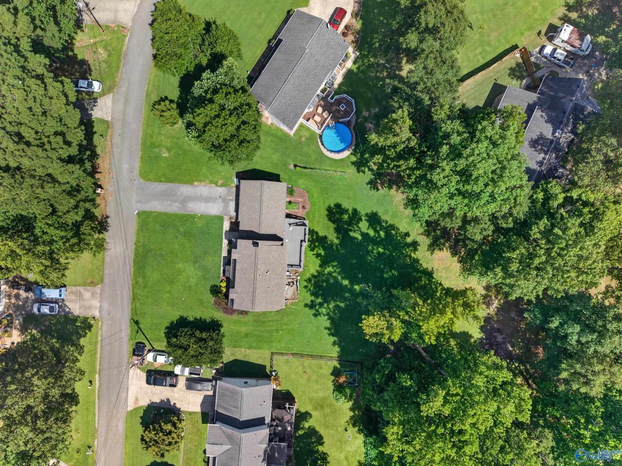 https://bt-photos.global.ssl.fastly.net/nalmls/1280_boomver_1_21924346-2.jpg