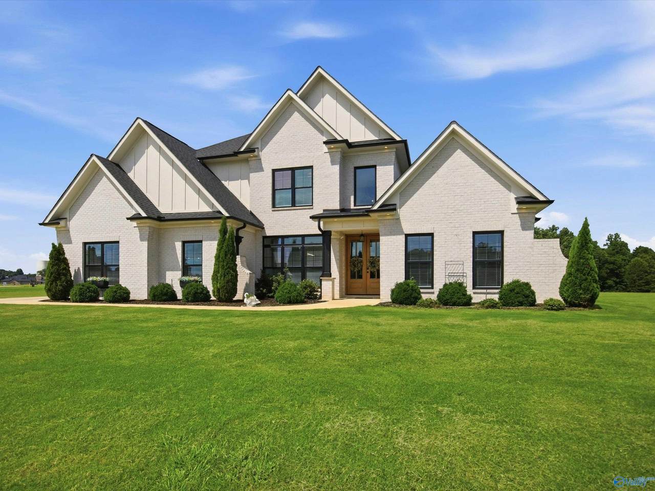 https://bt-photos.global.ssl.fastly.net/nalmls/1280_boomver_1_21924409-2.jpg