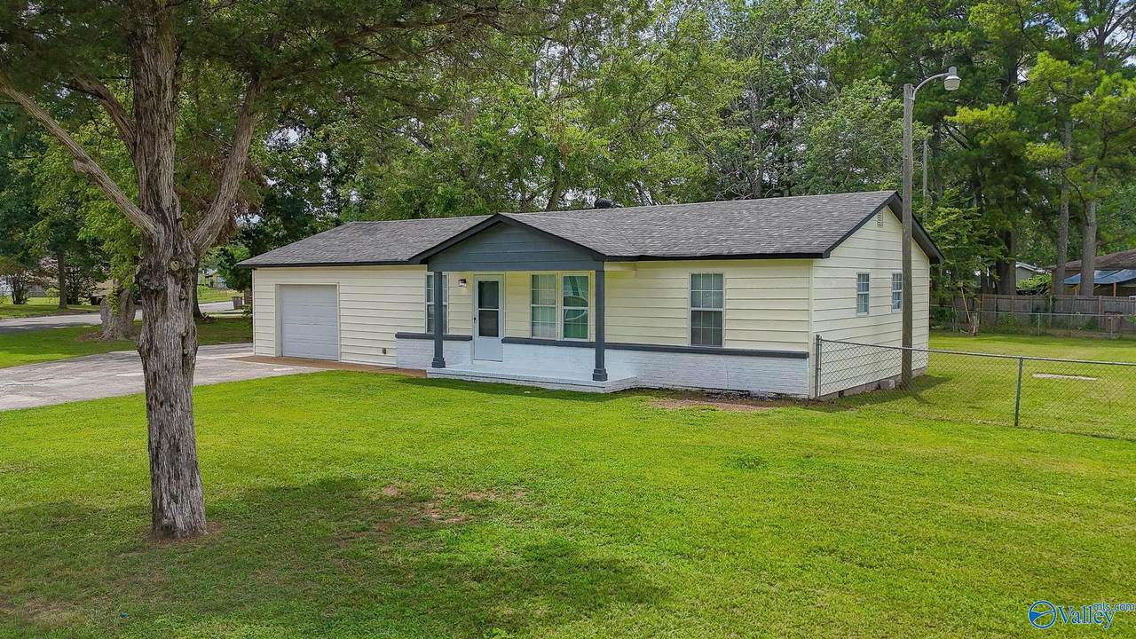 1515 Phillips Avenue - Photo 1